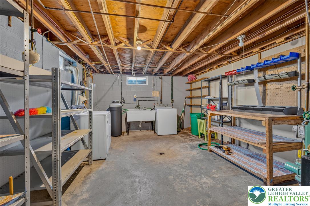 2404 South Street Property Photo 58