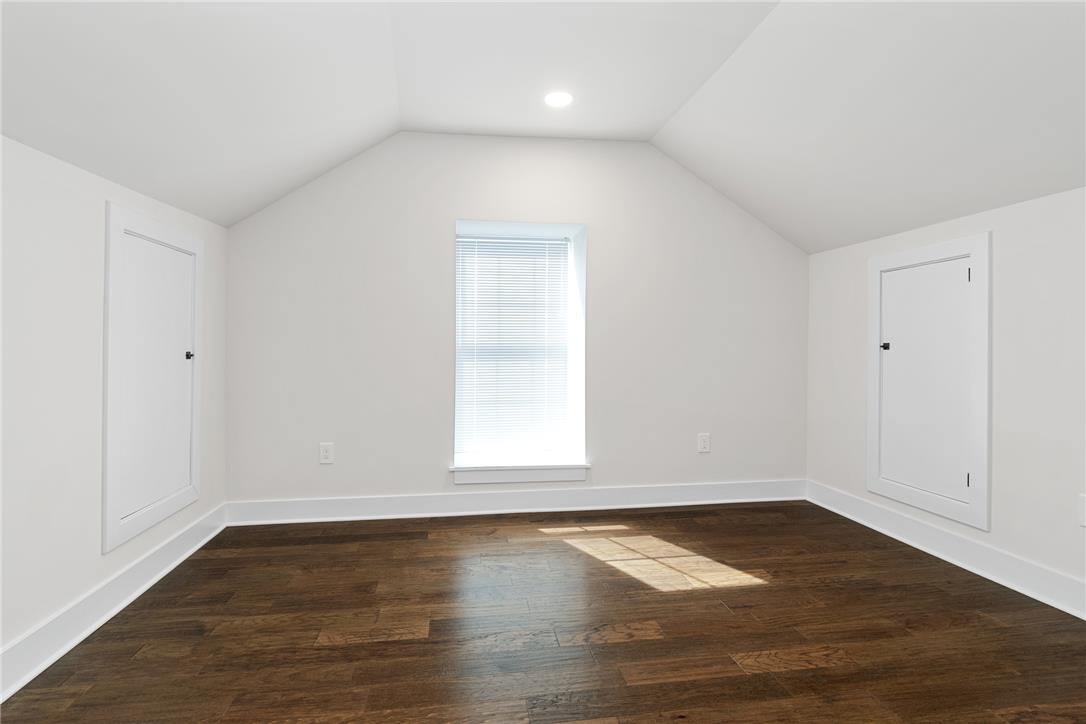 349 Hanover Avenue Property Photo 17