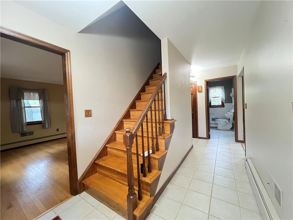 634 Gladys Drive Property Photo 9