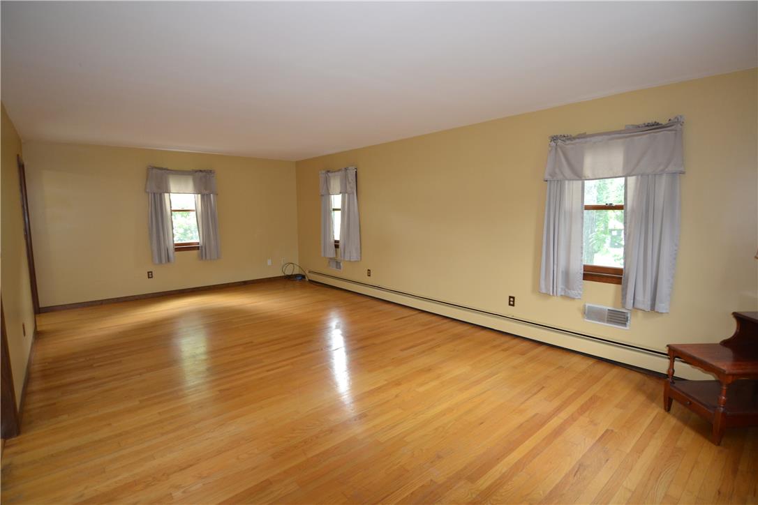 634 Gladys Drive Property Photo 19