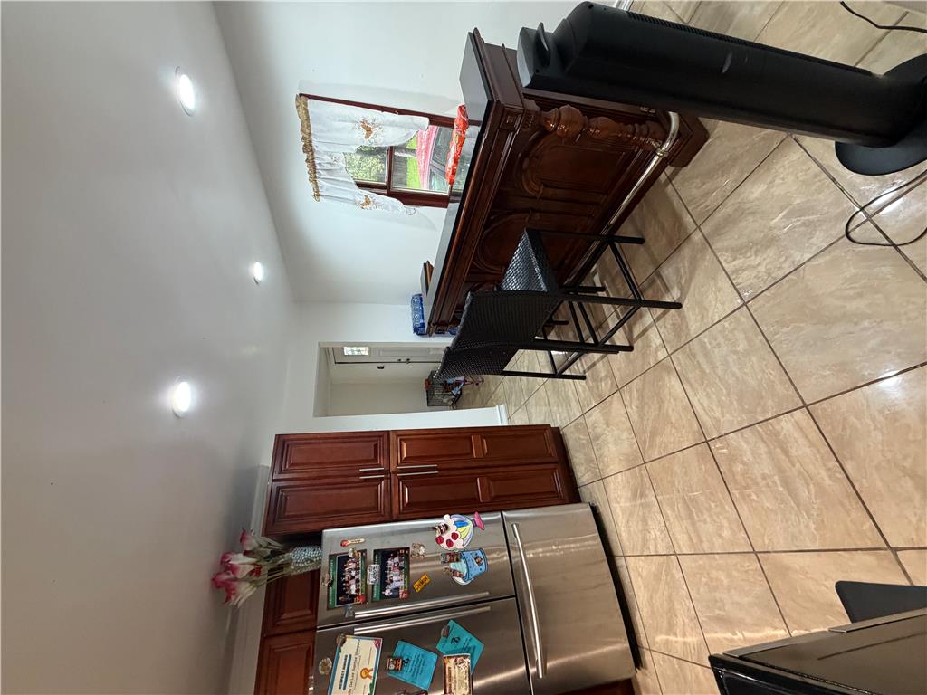 1602 Maumee Avenue Property Photo 14