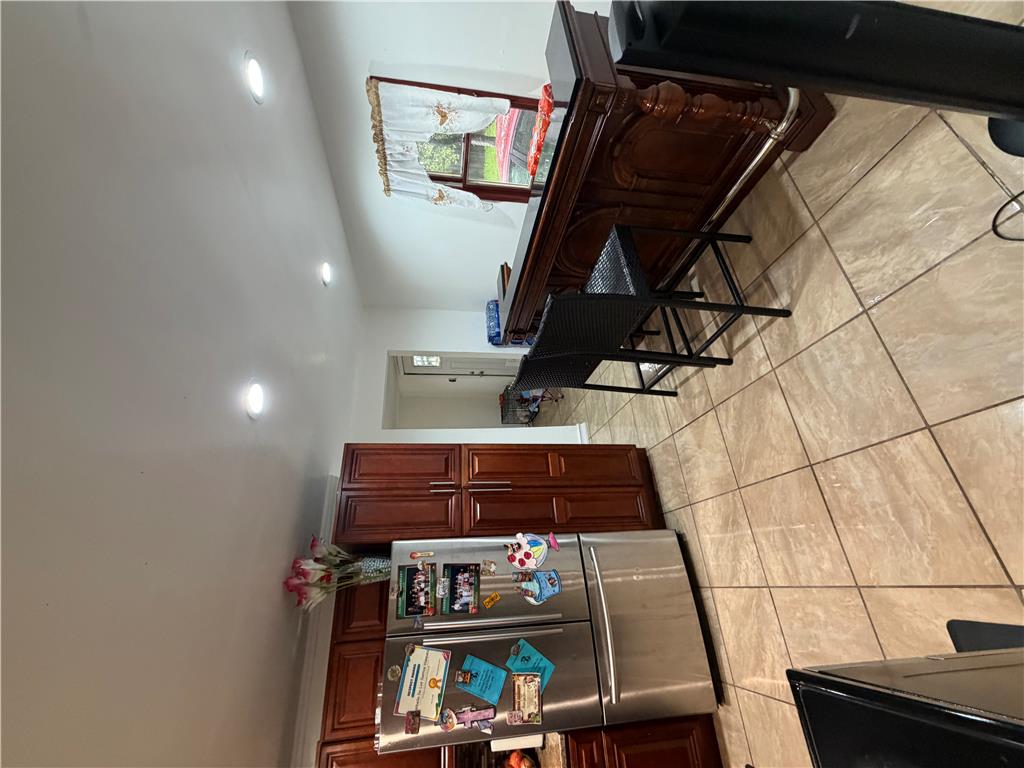 1602 Maumee Avenue Property Photo 15