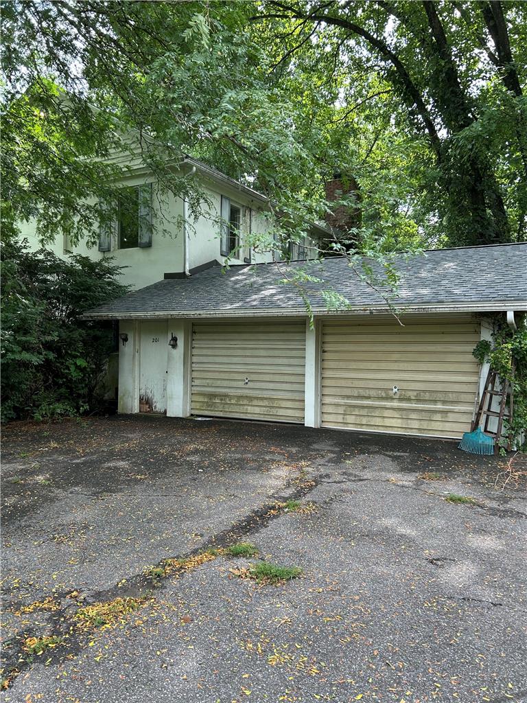 201 Ruth Street Property Photo 12