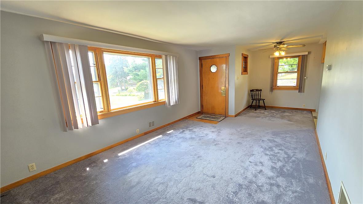 503 2nd Street Property Photo 5