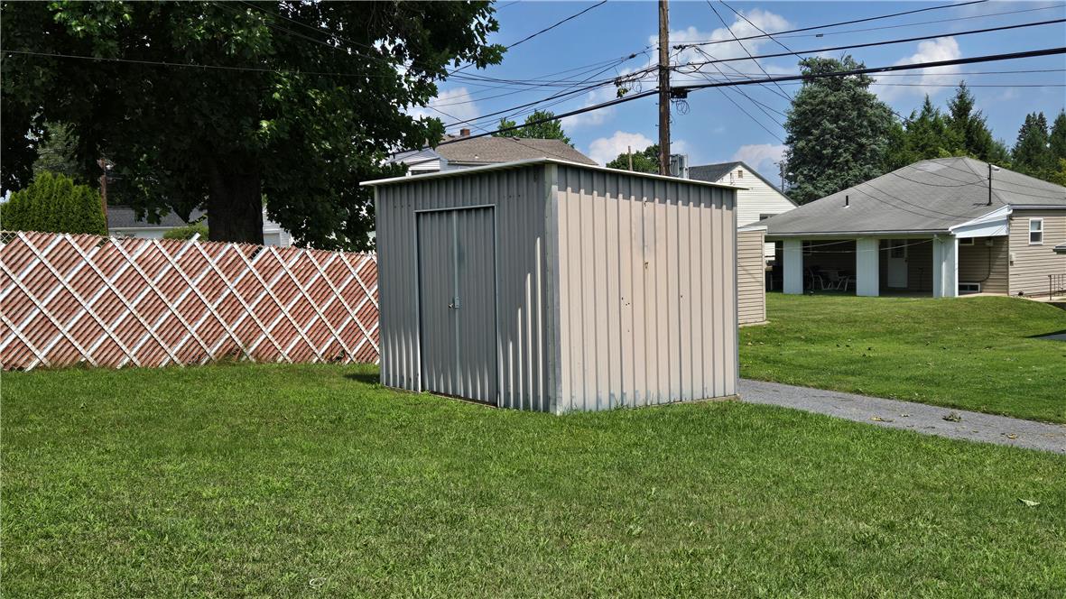 503 2nd Street Property Photo 31