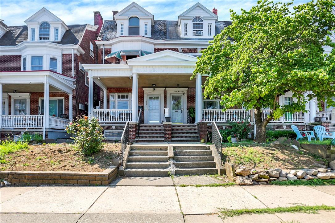 1806 West Chew Street Property Photo 1