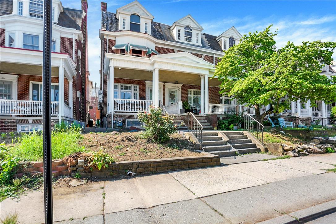 1806 West Chew Street Property Photo 2