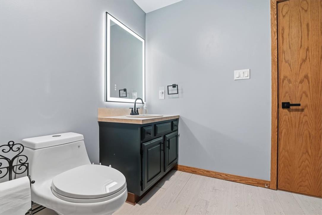 610 Wood Street Property Photo 23