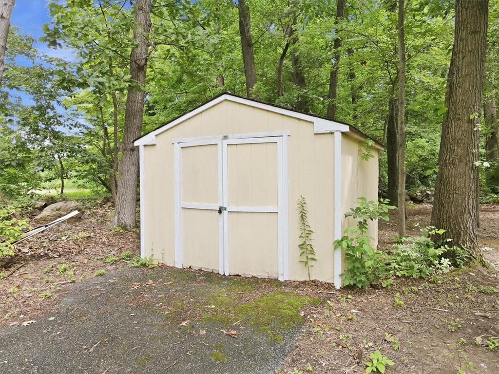 610 Wood Street Property Photo 32