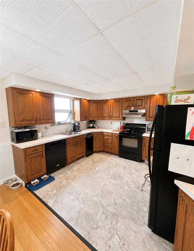 113 West Bertsch Street Property Photo 11