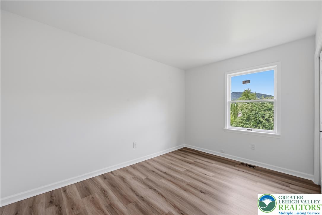 302 Delaware Avenue Property Photo 28