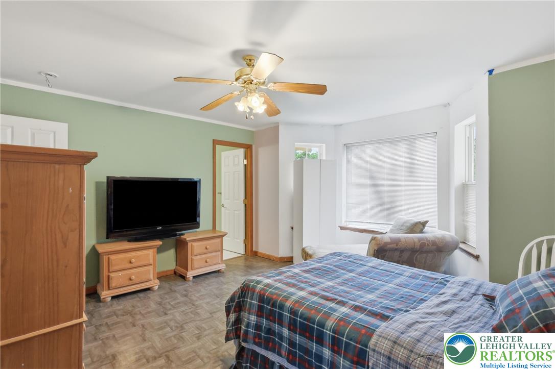 222 Martha Lane Property Photo 25