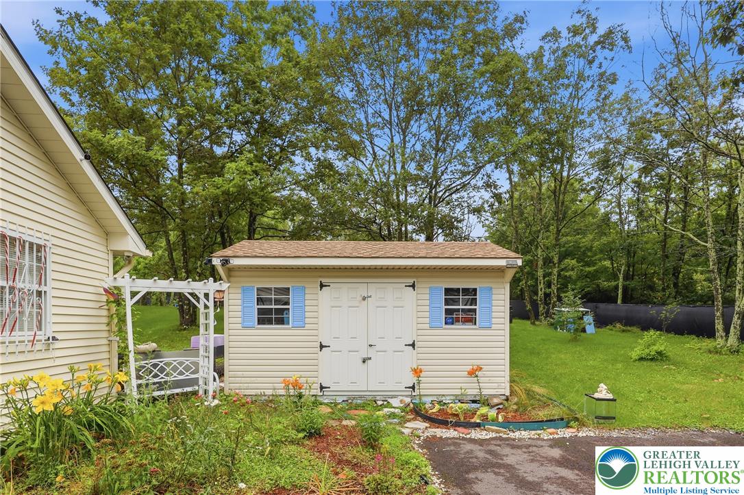 222 Martha Lane Property Photo 31