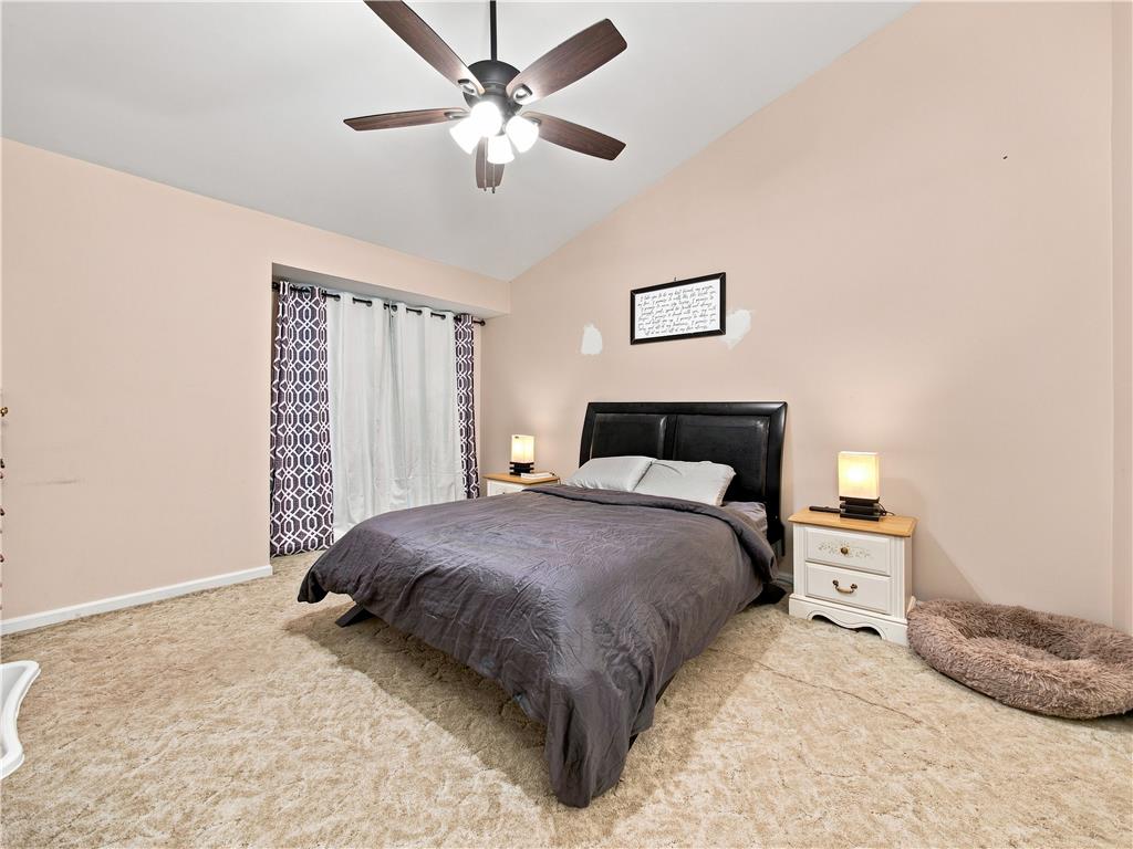 324 Surrey Place 324 Property Photo 31