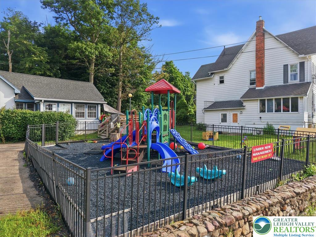 1398 Pocono Boulevard Property Photo 3
