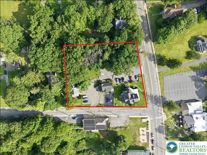1398 Pocono Boulevard Property Photo 12