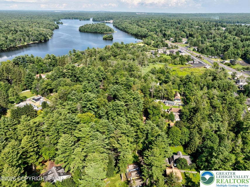 221 John Street Property Photo 29