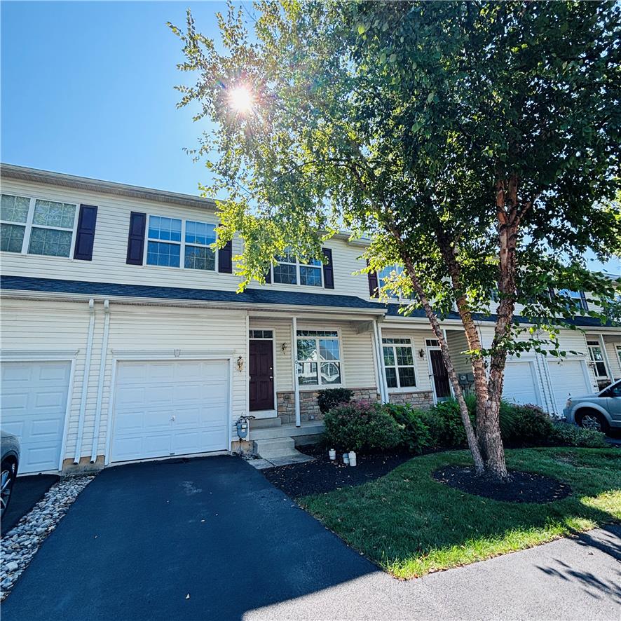 1011 King Way Property Photo 2