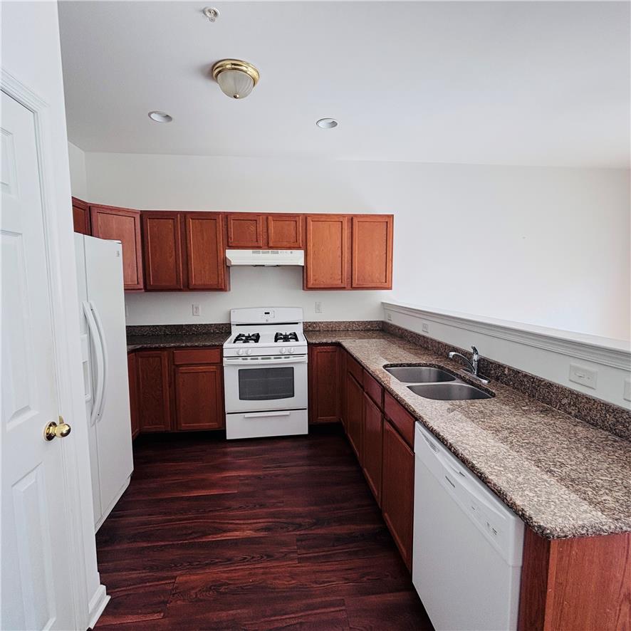 1011 King Way Property Photo 13