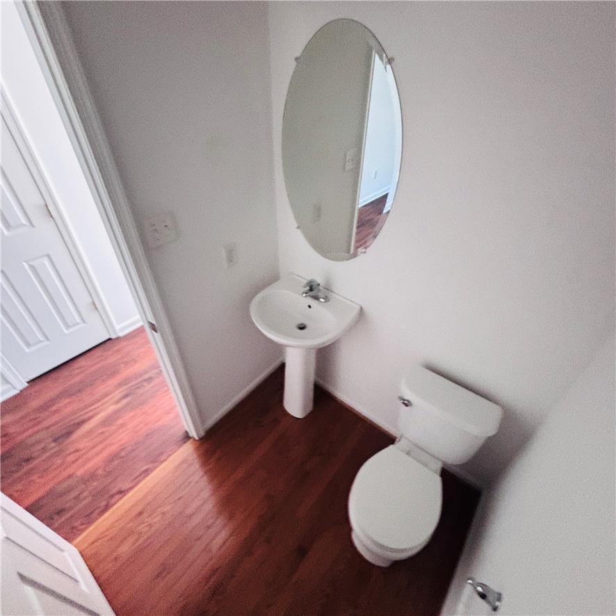 1011 King Way Property Photo 17