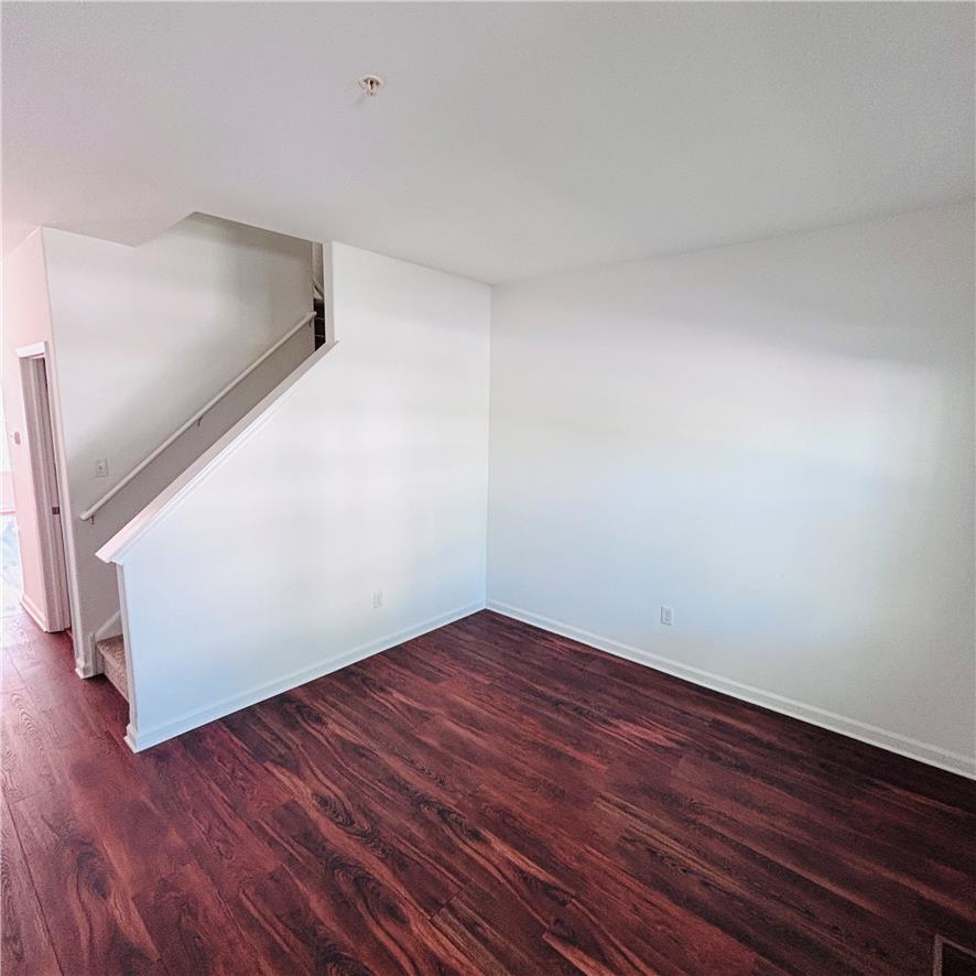1011 King Way Property Photo 21