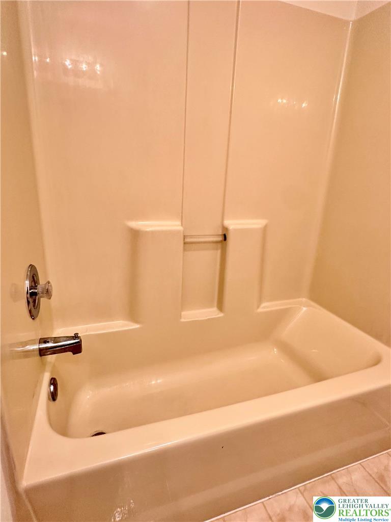 938 Cold Spring Road 11 Property Photo 15