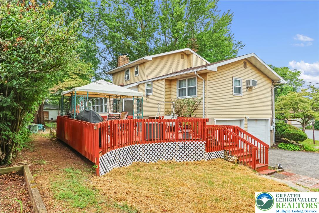 3360 Allen Street Property Photo 4