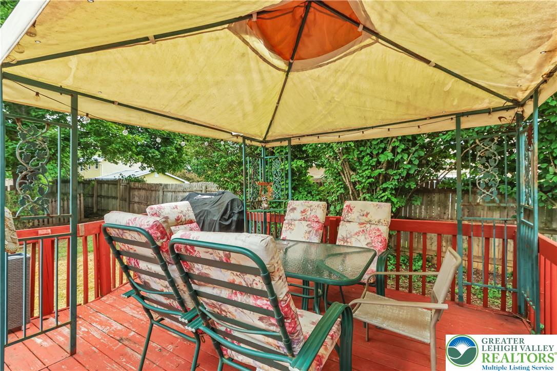 3360 Allen Street Property Photo 5