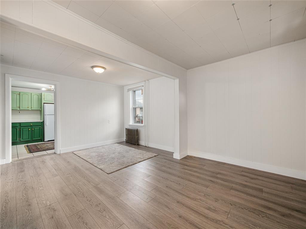 115 2nd Street Property Photo 4
