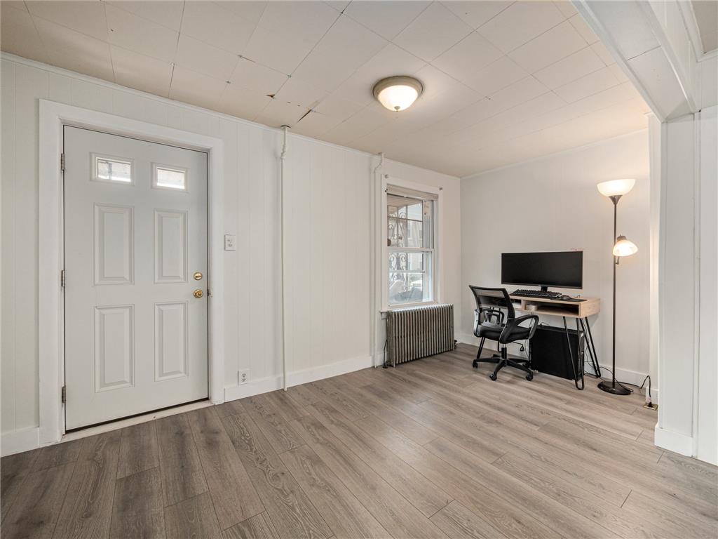 115 2nd Street Property Photo 5
