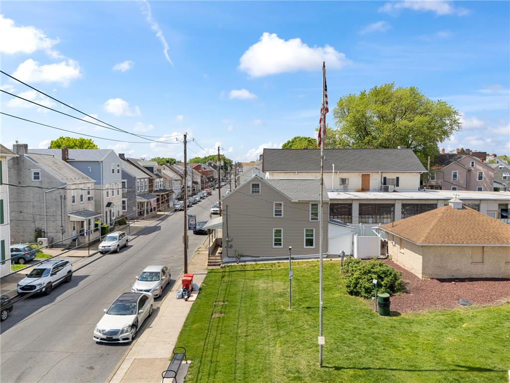 115 2nd Street Property Photo 20