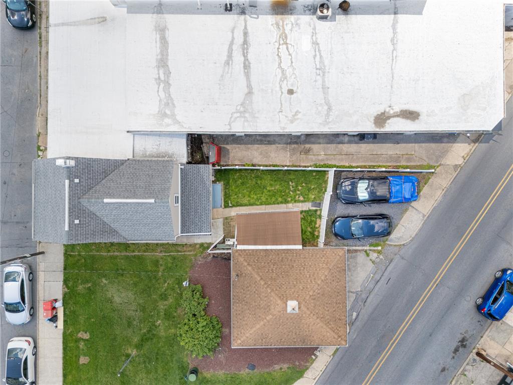 115 2nd Street Property Photo 21