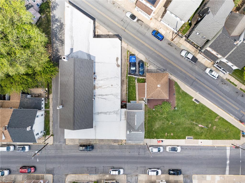 115 2nd Street Property Photo 22