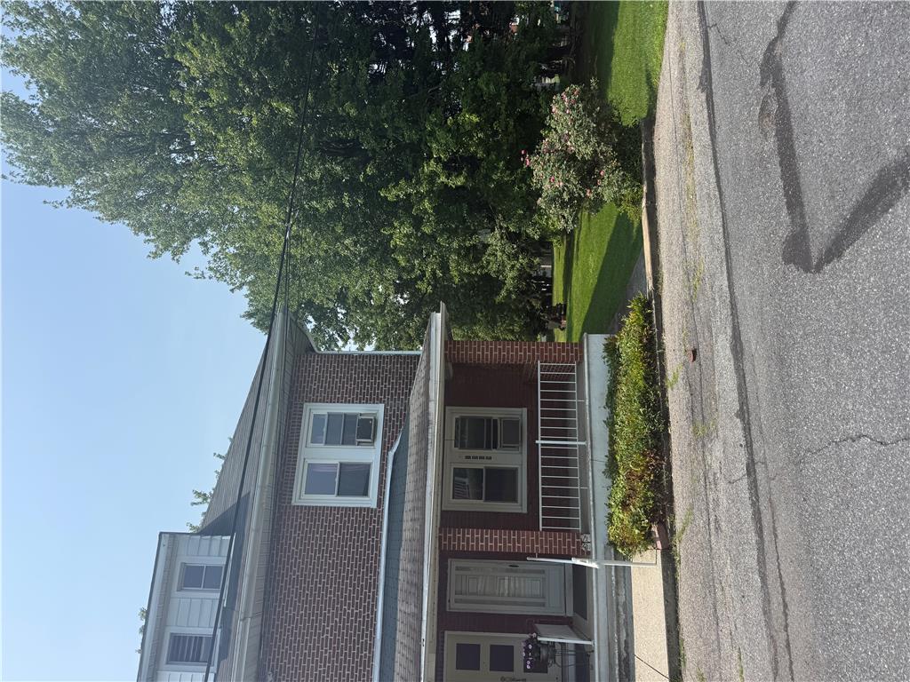 1909 4th Street Property Photo 1