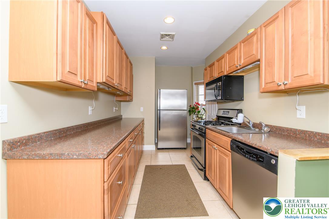 272 Egg Road Property Photo 23