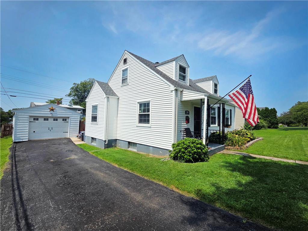 108 Constitution Avenue Property Photo 2