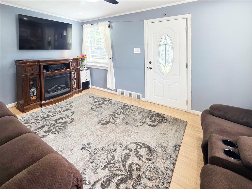 108 Constitution Avenue Property Photo 5