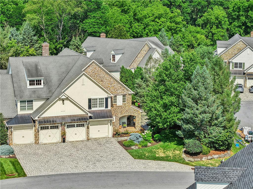 2048 Forge Run Property Photo 44
