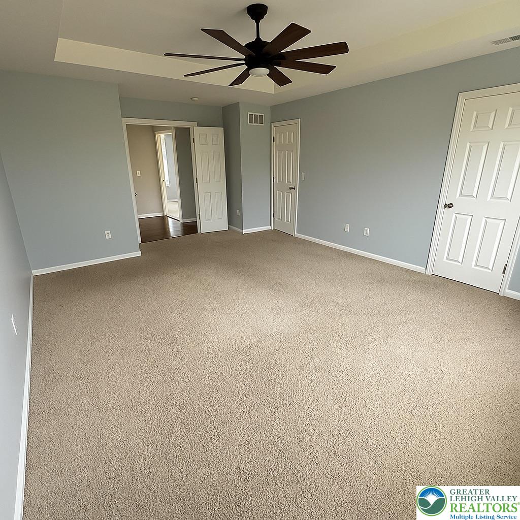 4528 Bellflower Way Property Photo 12