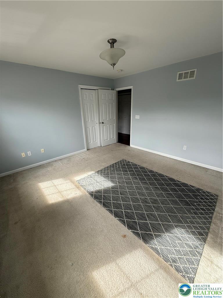 4528 Bellflower Way Property Photo 17