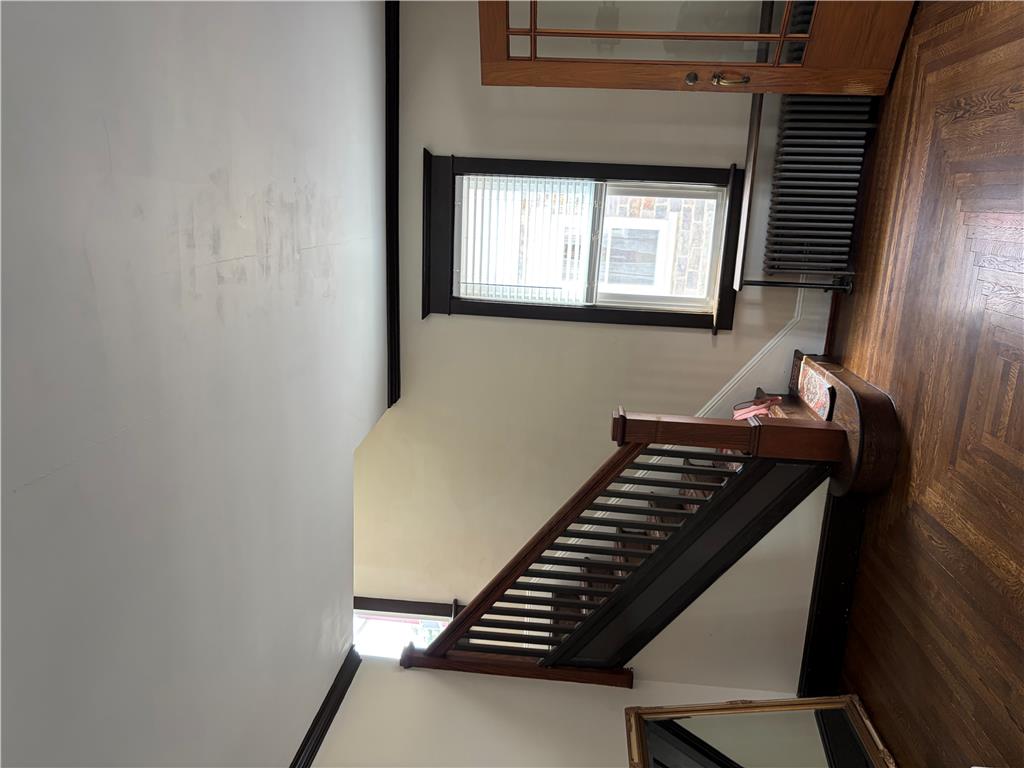 7 East Plainfield Avenue Property Photo 8