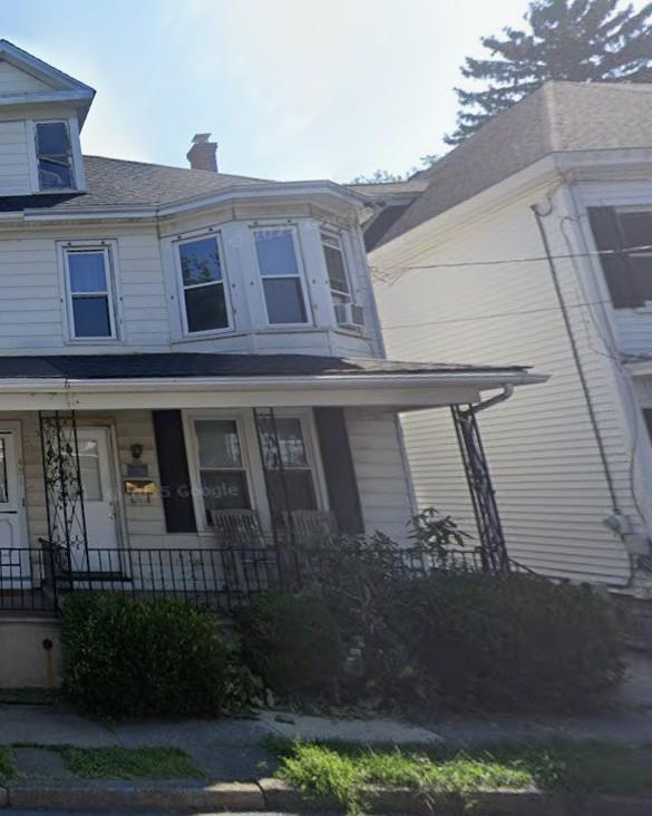 429 McCartney Street Property Photo 1