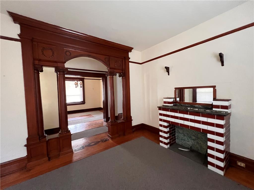 3301 Linden Street Property Photo 19