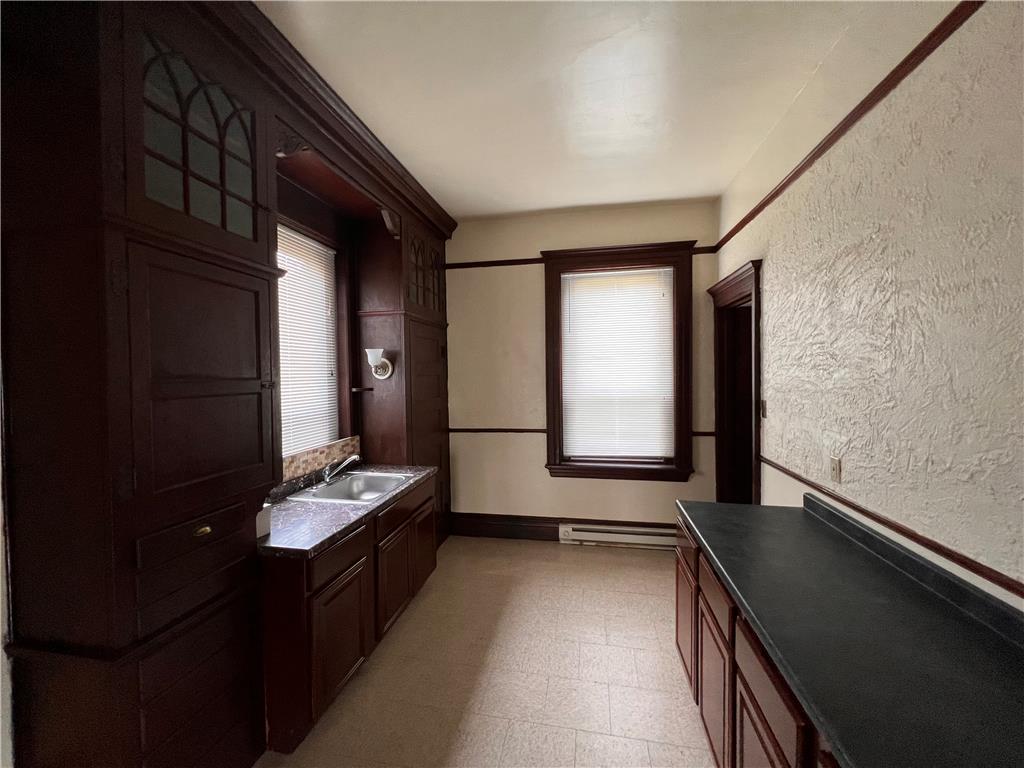 3301 Linden Street Property Photo 21