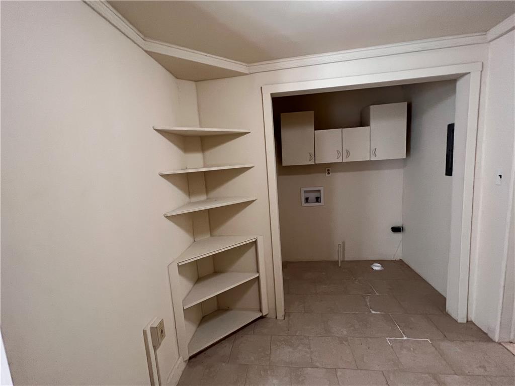 3301 Linden Street Property Photo 24