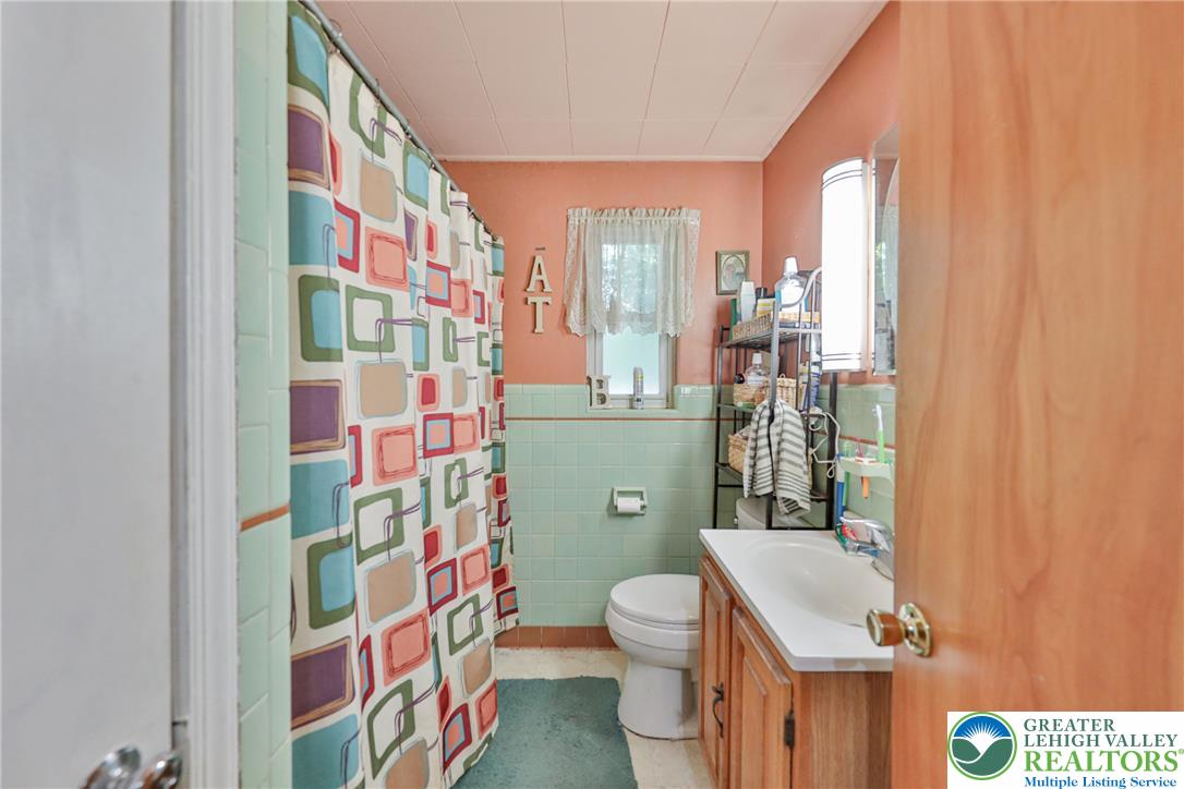 735 North Glenwood Street Property Photo 49