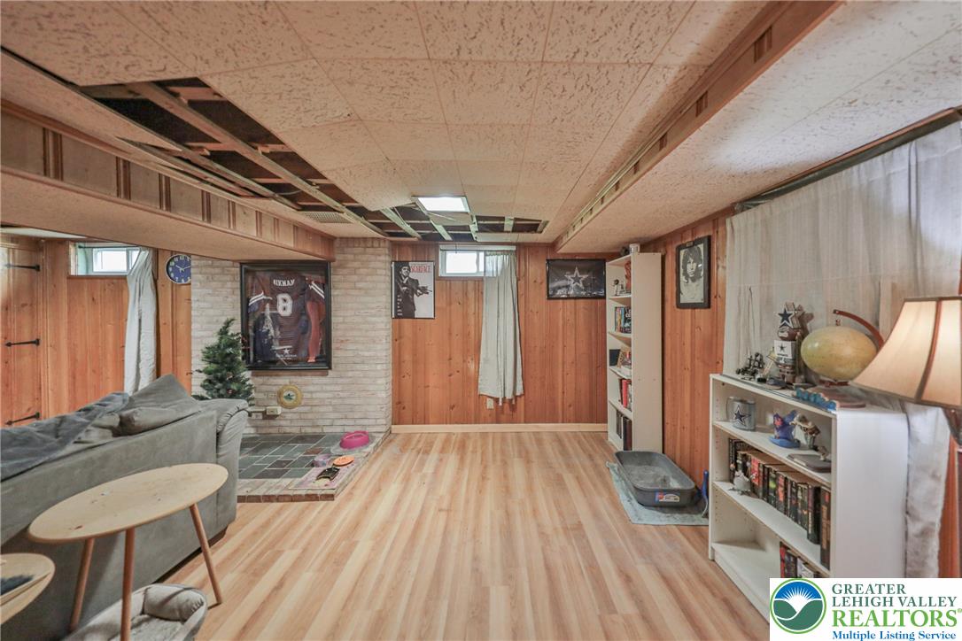 735 North Glenwood Street Property Photo 72