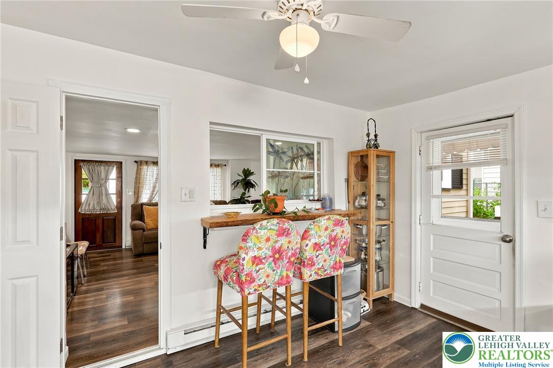 1424 Newport Avenue Property Photo 23