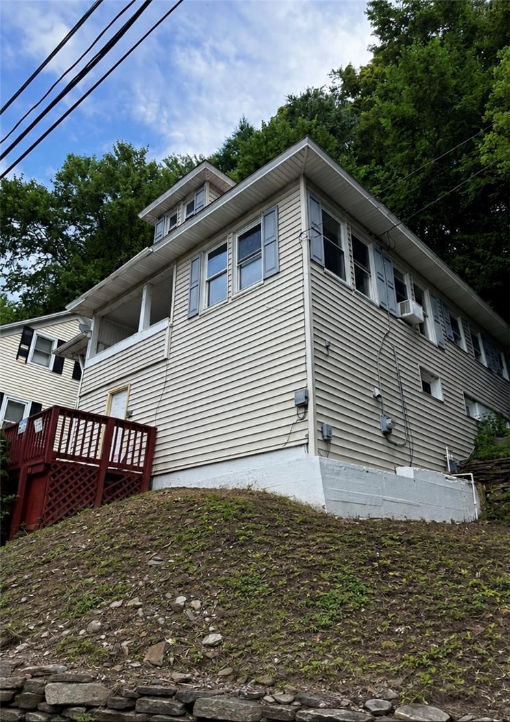 139 Cliff Street Property Photo 1