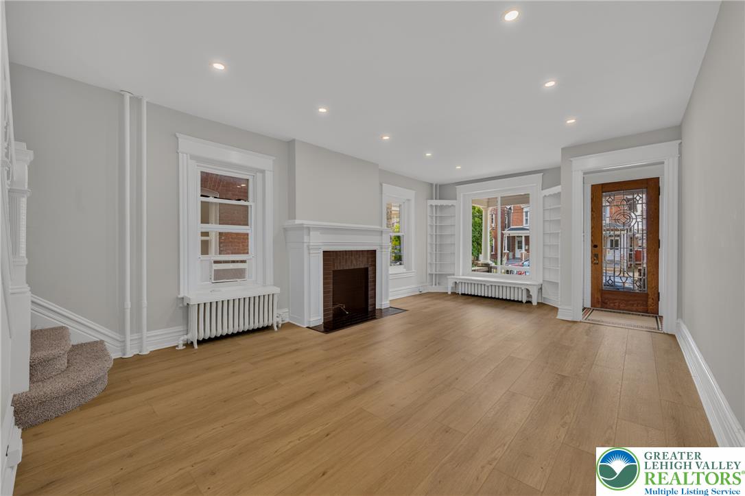 223 17th Street Property Photo 11